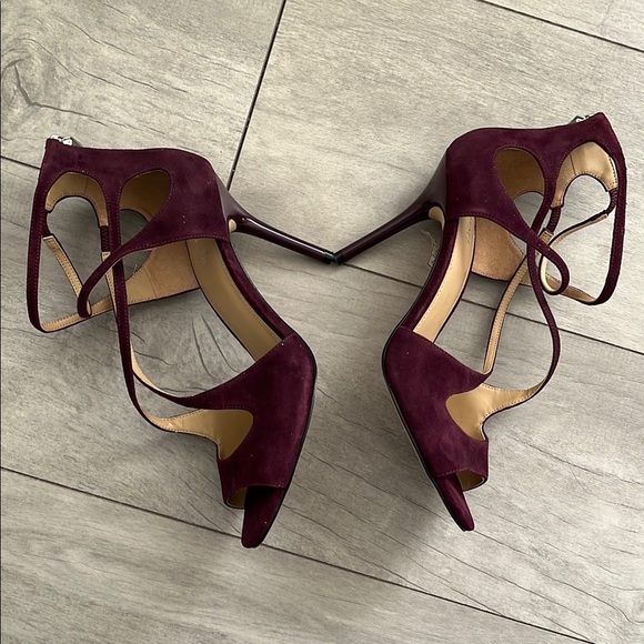 MICHAEL KORS Eggplant Purple Suede Strappy Heels, Size 8 - Picture 11 of 12